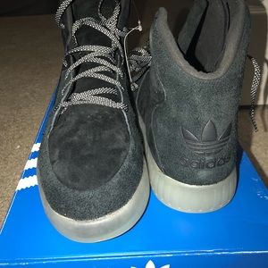 Adidas Tubular Invader 2.0